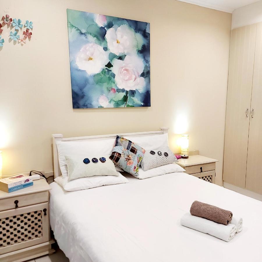 The Coelacanth Guest House And Beach Thyme Self Catering Kidd's Beach Bagian luar foto