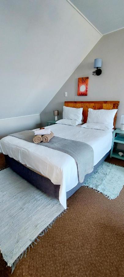 The Coelacanth Guest House And Beach Thyme Self Catering Kidd's Beach Bagian luar foto