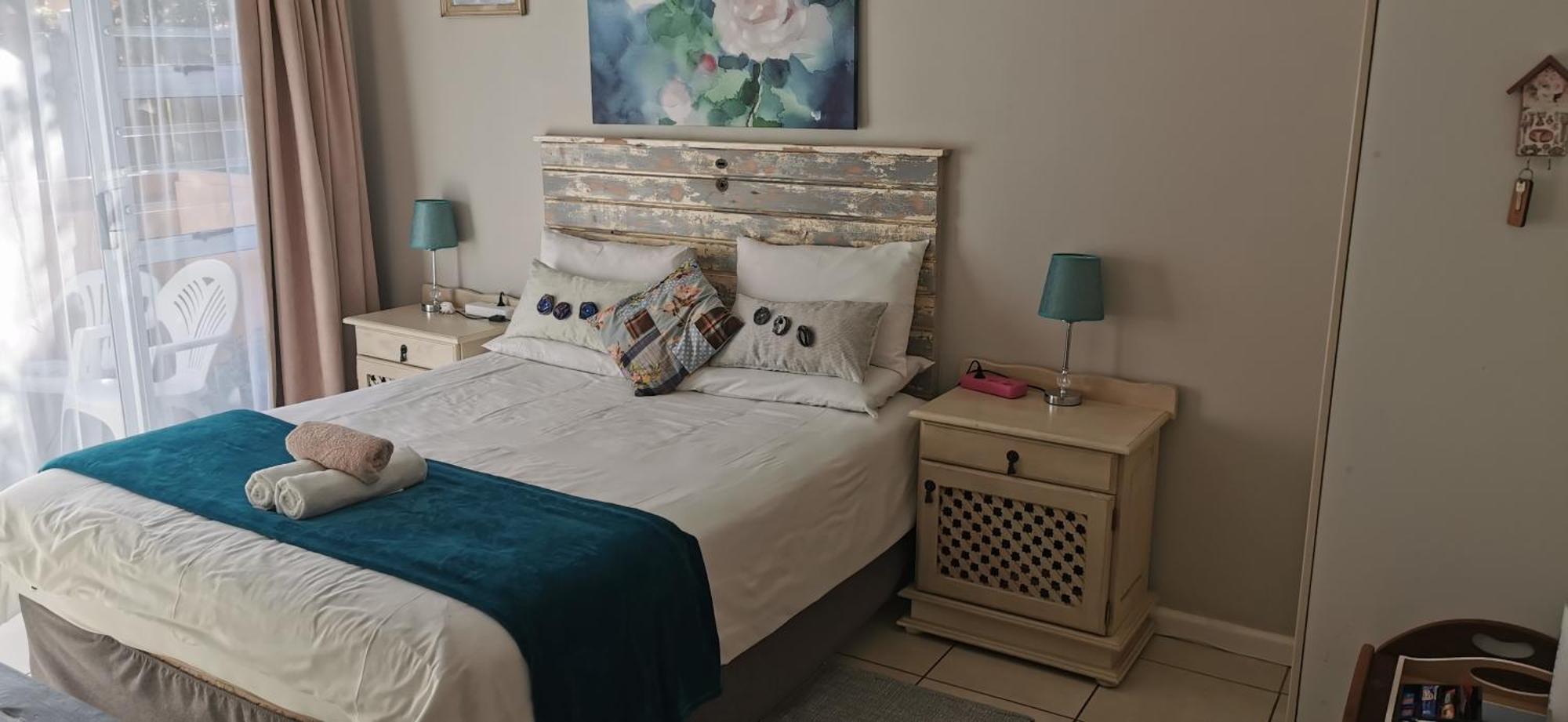 The Coelacanth Guest House And Beach Thyme Self Catering Kidd's Beach Bagian luar foto