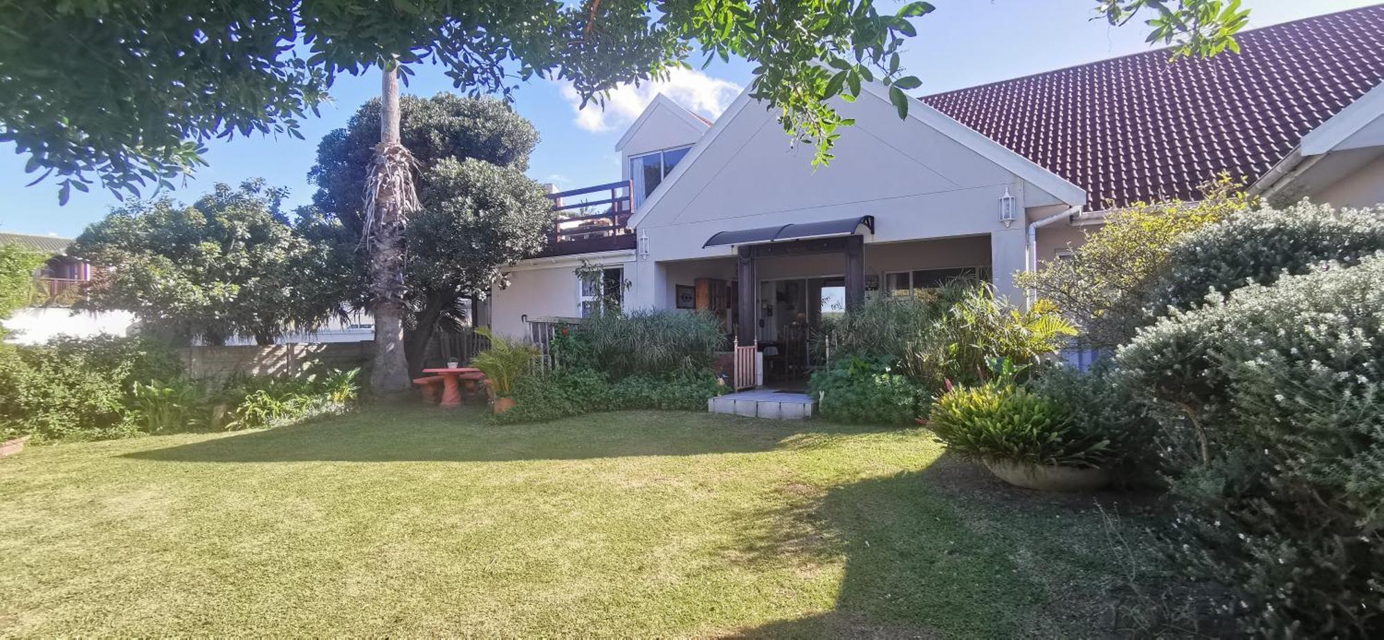 The Coelacanth Guest House And Beach Thyme Self Catering Kidd's Beach Bagian luar foto